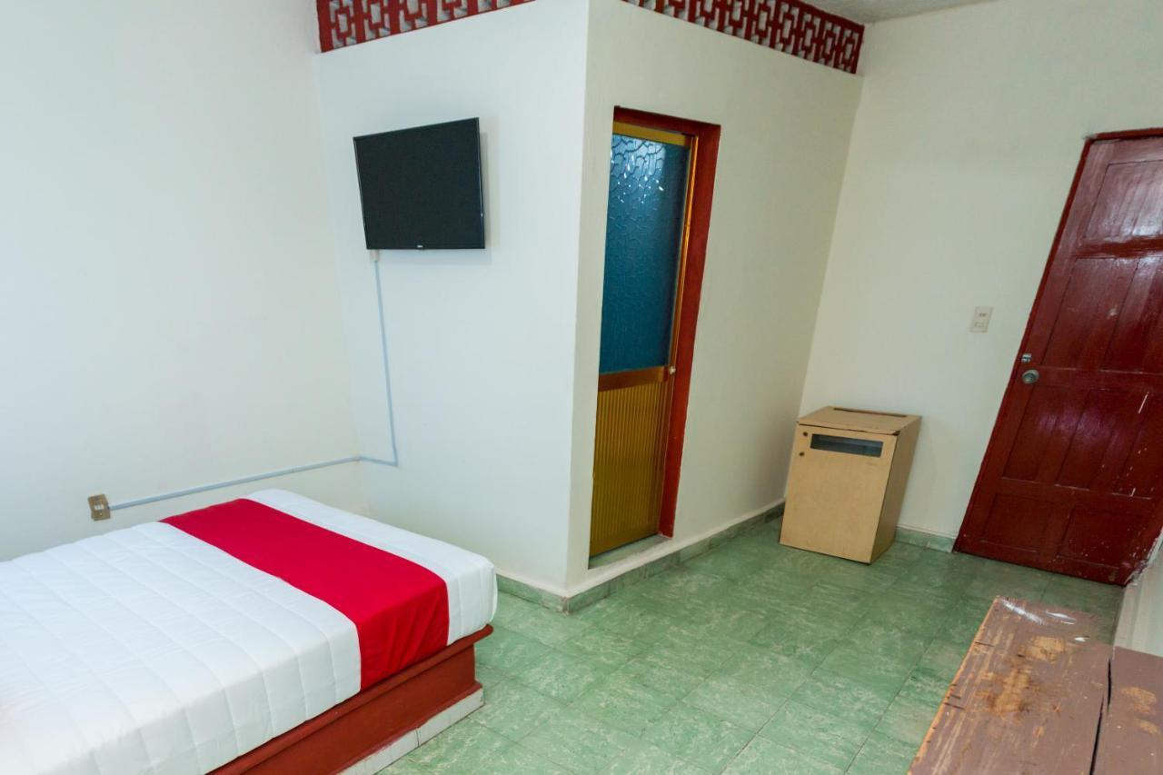 Oyo Hotel Rubi 锡瓦塔塔内霍 外观 照片