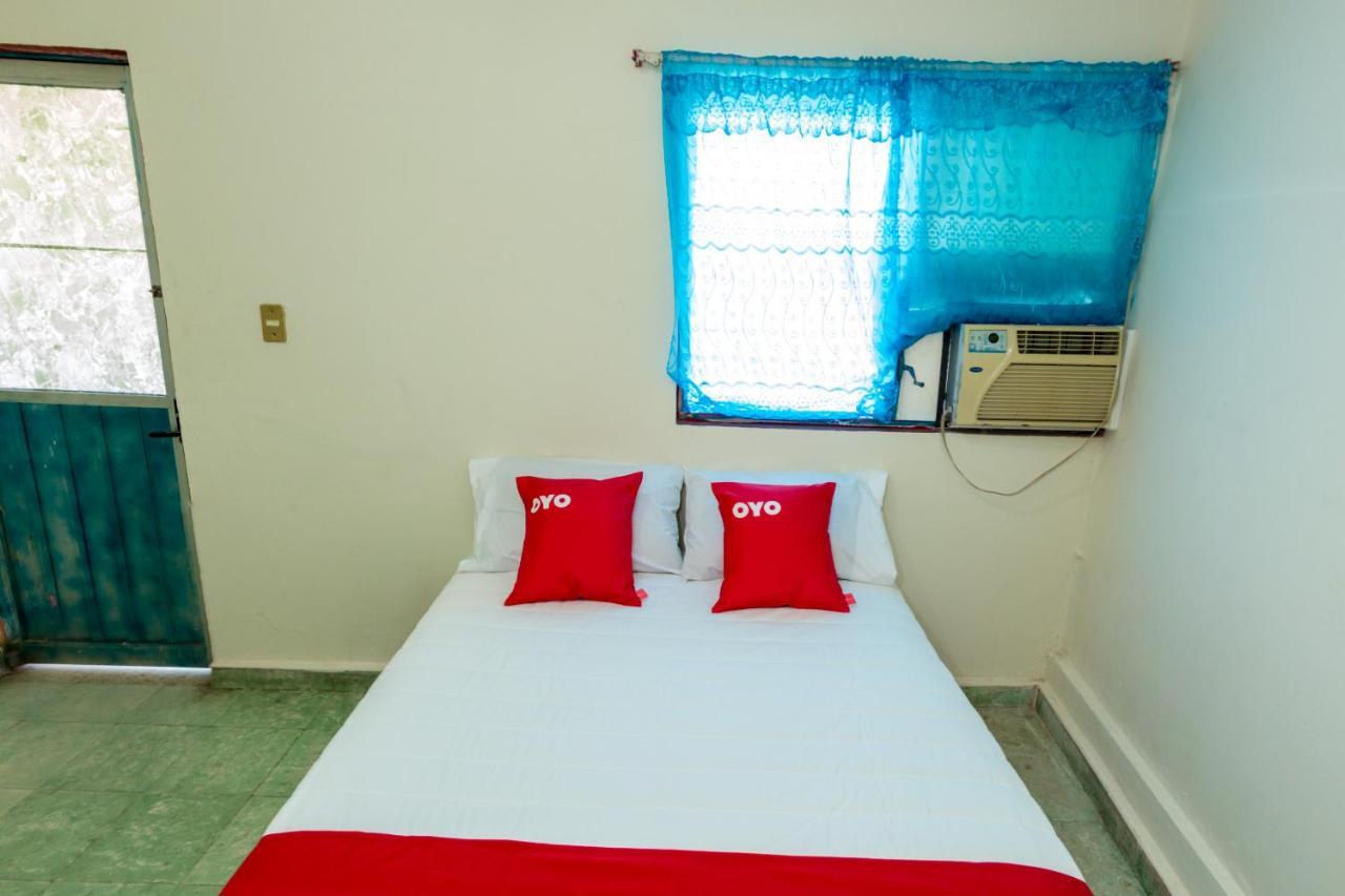 Oyo Hotel Rubi 锡瓦塔塔内霍 外观 照片