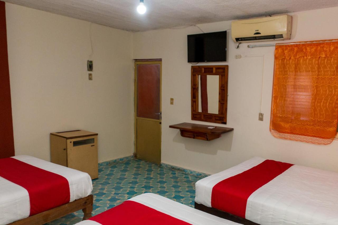 Oyo Hotel Rubi 锡瓦塔塔内霍 外观 照片